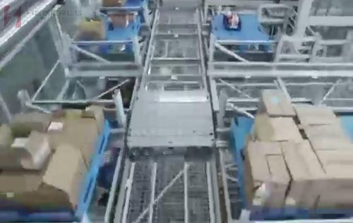 聚集高速托盤類四向穿梭車ASRV 一車跑全倉與10000貨位的高效智能搬運(yùn)解決方案